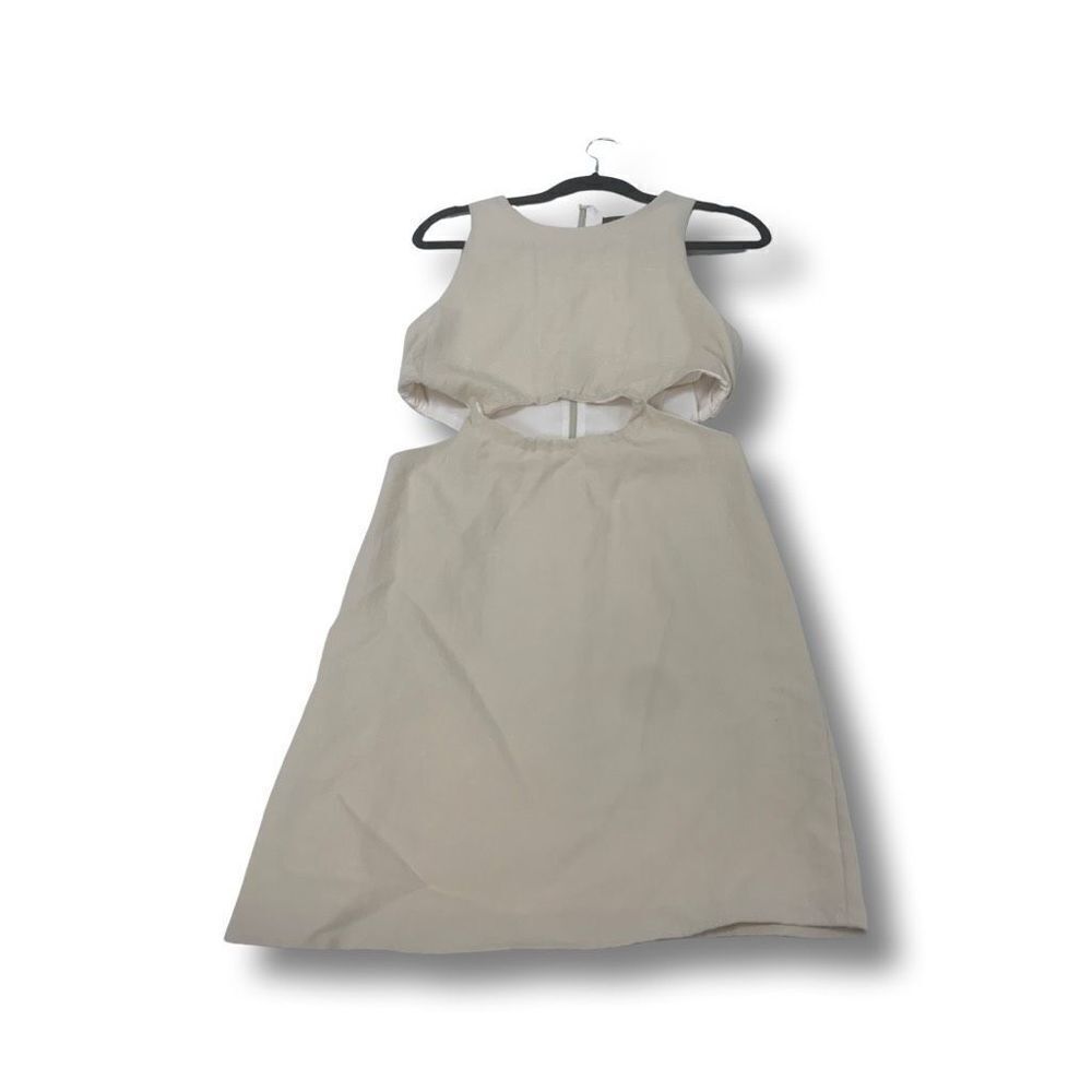 Kourt Khaki Cut out dress